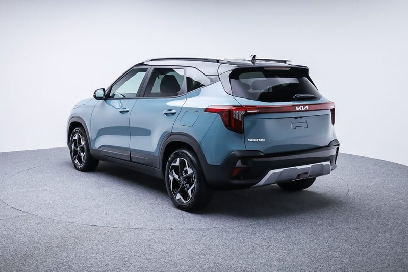 2025 Kia Seltos EX 2.0 Petrol ( 2Tone )** image 5