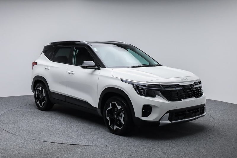 2025 Kia Seltos EX 2.0 Petrol ( 2Tone )** image 1