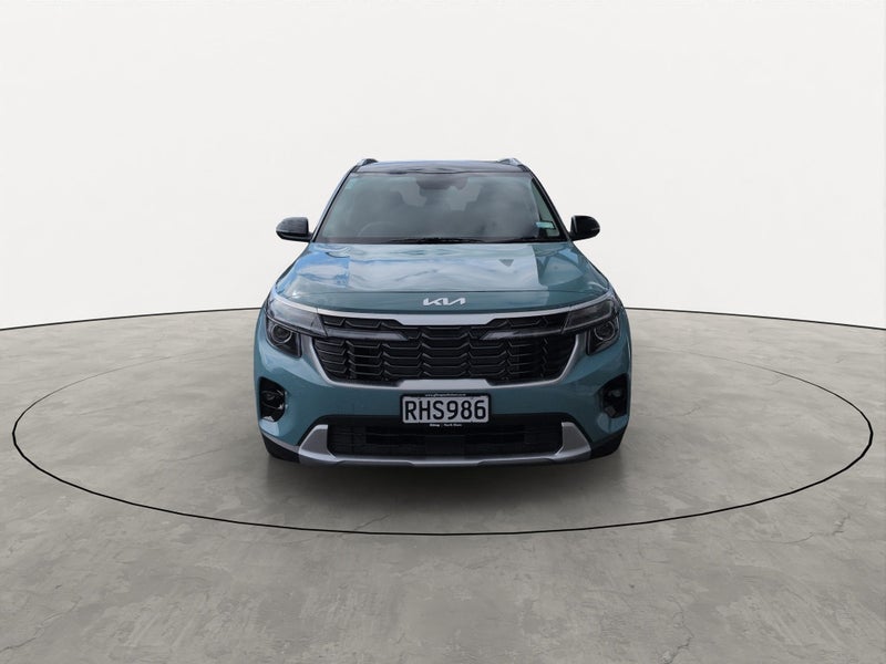 2025 Kia Seltos EX 2.0L FWD 2 Tone image 2