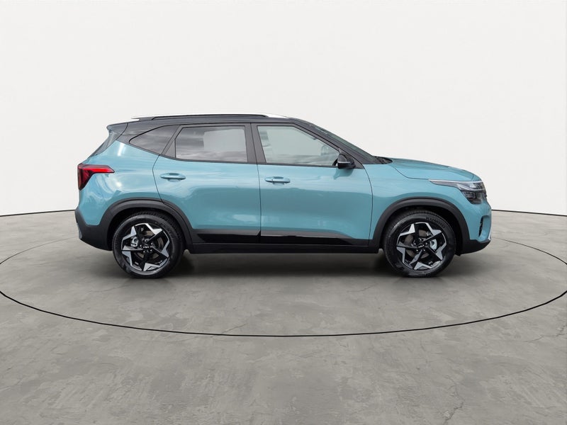 2025 Kia Seltos EX 2.0L FWD 2 Tone image 3