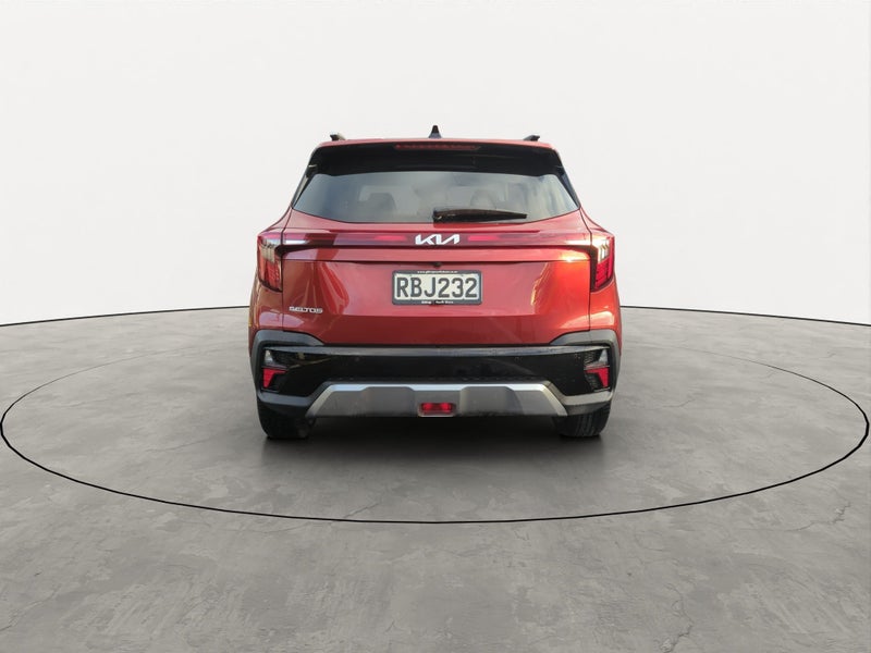 2025 Kia Seltos EX 2.0L FWD image 5