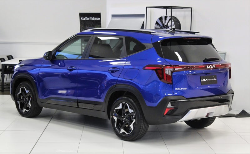 2025 Kia Seltos EX 2.0L PETROL image 3