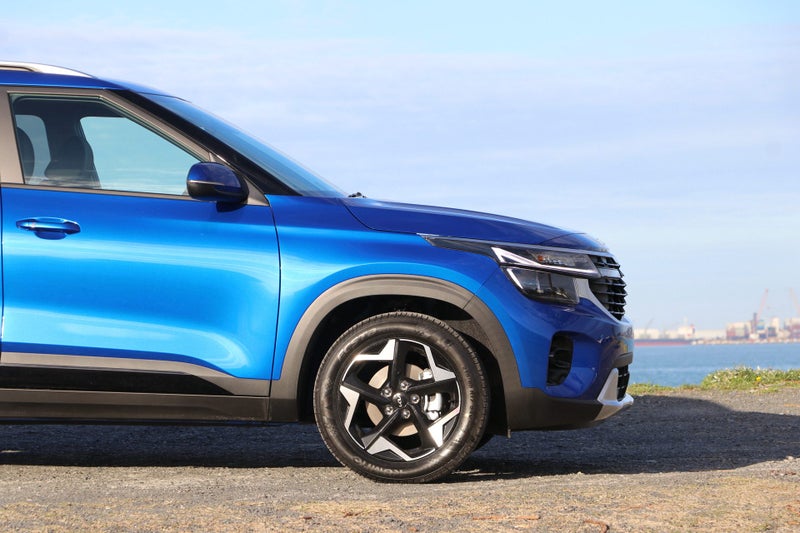 2025 Kia Seltos EX 2.0P image 4