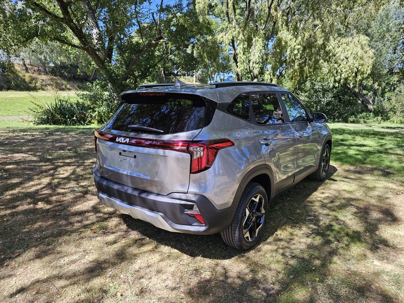 2025 Kia Seltos EX 2.0P/IV image 3