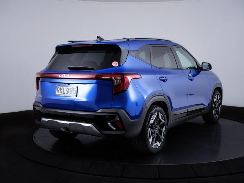 2025 Kia Seltos Limited 2.0L Auto image 3