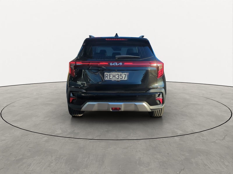 2025 Kia Seltos Limited 2L FWD image 5