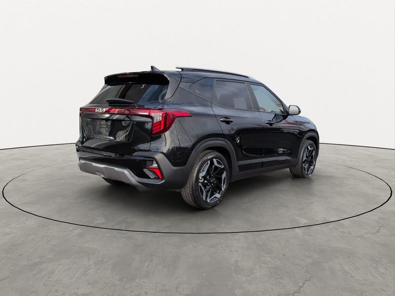 2025 Kia Seltos Limited 2L FWD image 4
