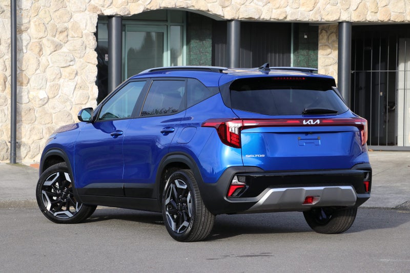 2025 Kia Seltos LTD 2.0 image 2