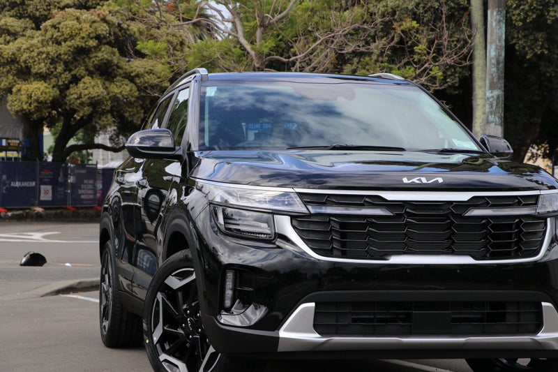 2025 Kia Seltos LTD 2.0 image 4