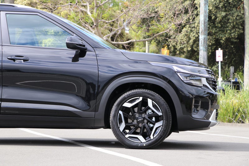 2025 Kia Seltos LTD 2.0 image 5