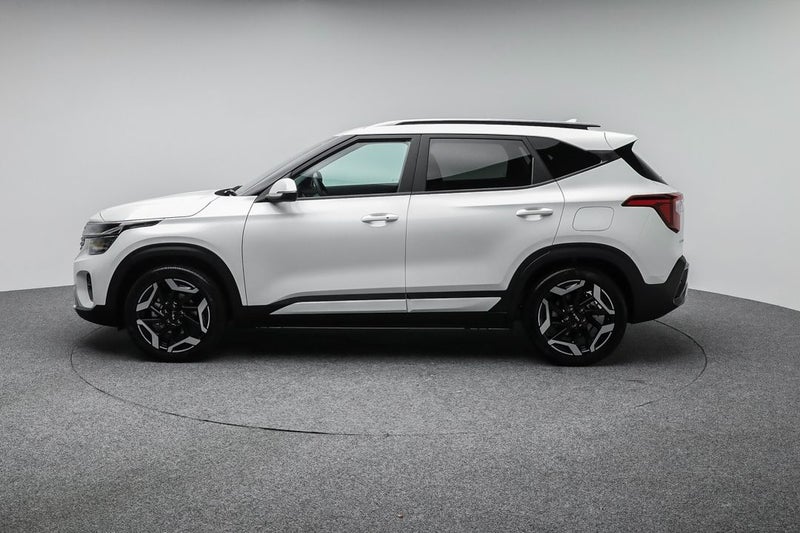 2025 Kia Seltos LTD 2.0 IVT image 4