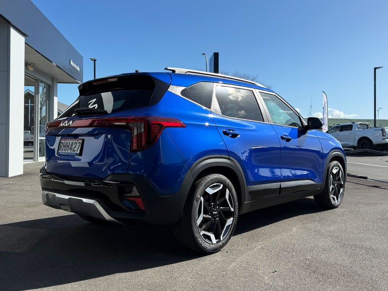 2025 Kia Seltos LTD image 4