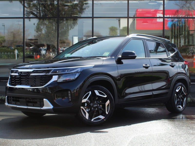 2025 Kia Seltos LTD image 1