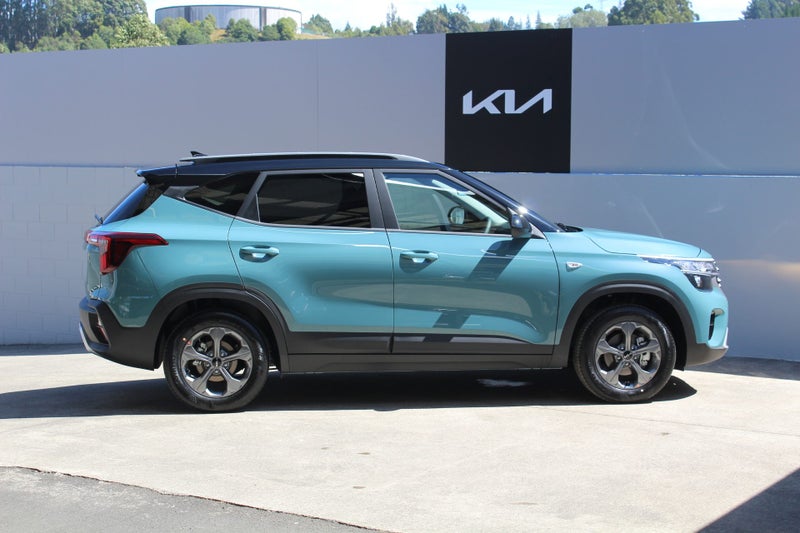 2025 Kia Seltos LX 2.0 2WD image 2