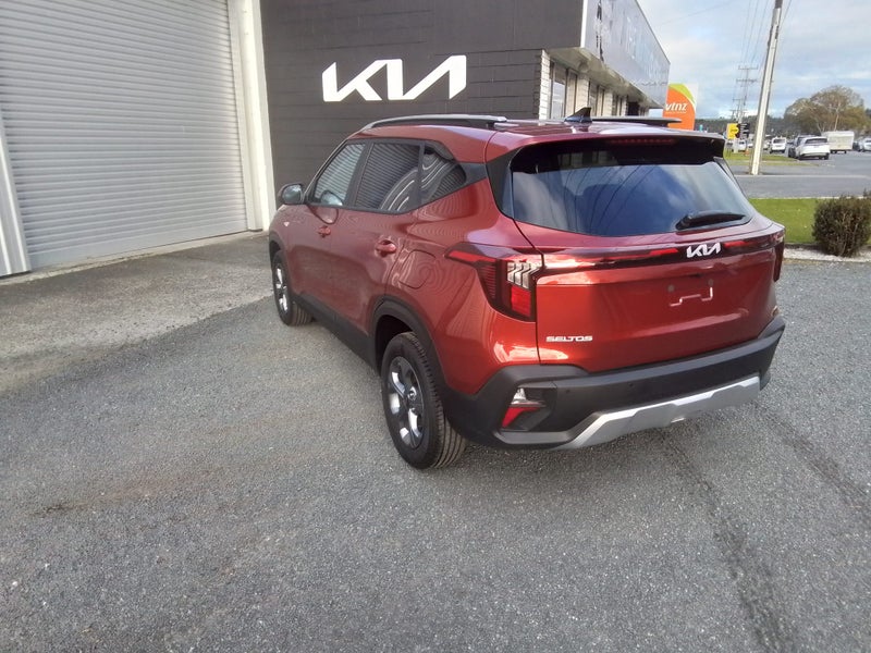 2025 Kia Seltos LX 2.0 Auto image 4