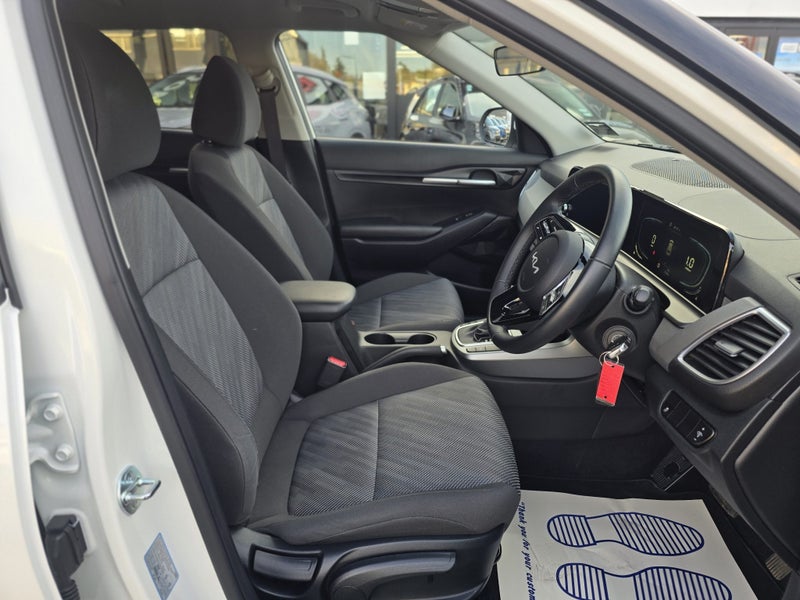 2025 Kia Seltos LX 2.0 Auto - image 4