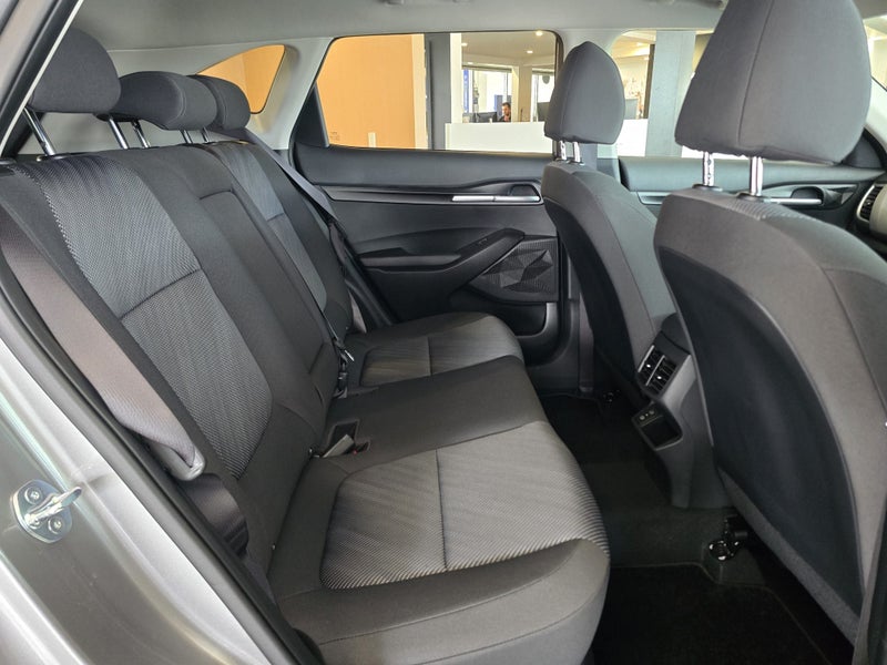 2025 Kia Seltos LX+ 2.0 Auto - image 5