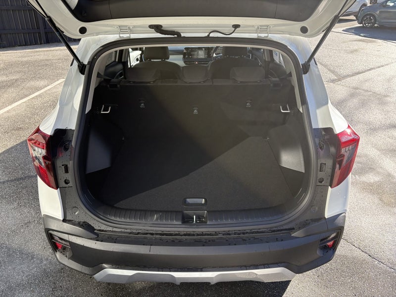 2025 Kia Seltos LX 2.0 IVT image 5