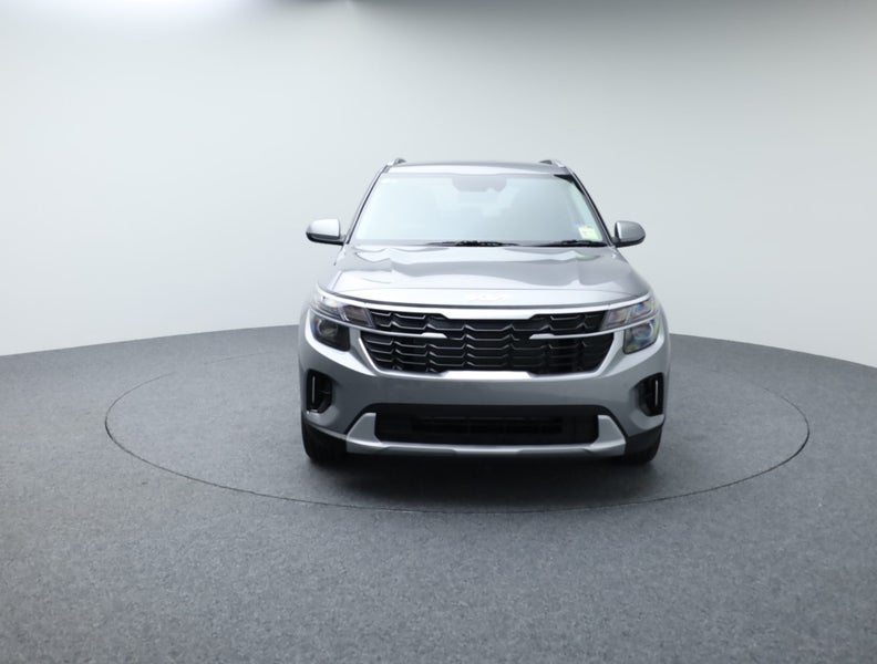 2025 Kia Seltos LX 2.0 Petrol IVT image 3