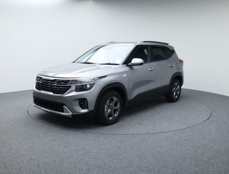 2025 Kia Seltos LX 2.0 Petrol IVT image 4
