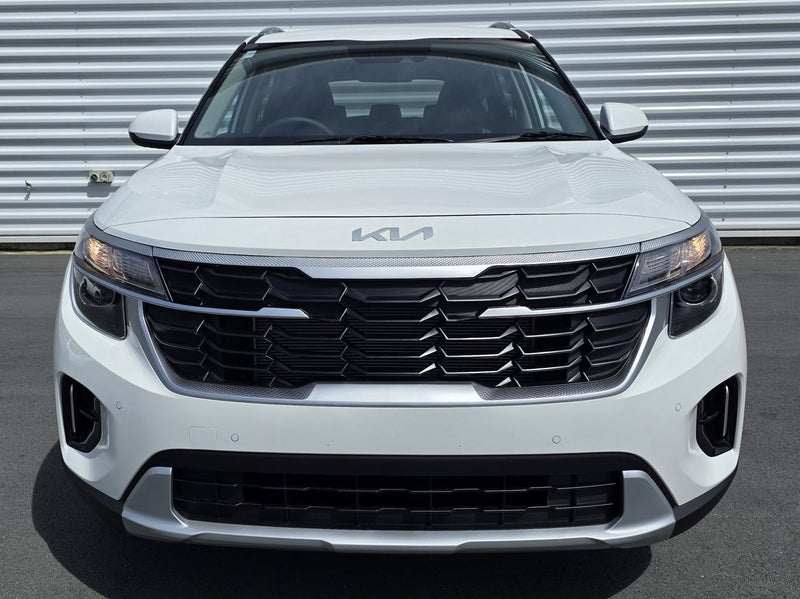 2025 Kia Seltos LX 2.0 Petrol IVT image 2