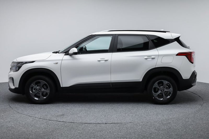 2025 Kia Seltos LX 2.0L DOHC IVT image 4