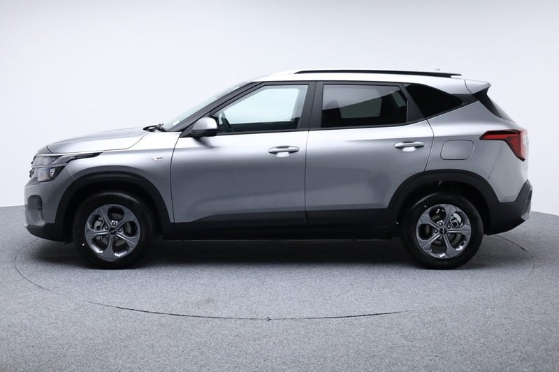 2025 Kia Seltos LX 2.0L DOHC IVT image 4