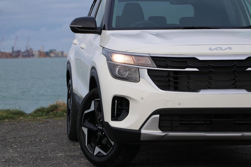2025 Kia Seltos Lx+ 2.0L DOHC IVT image 5