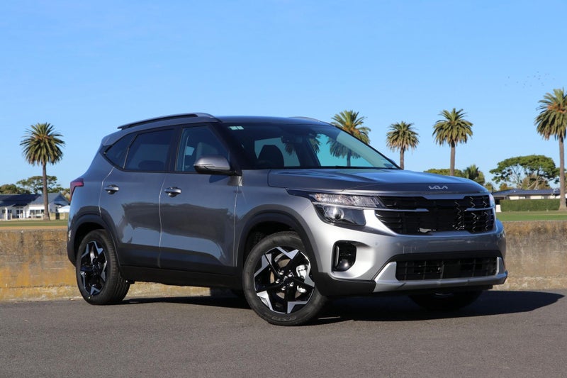 2025 Kia Seltos Lx+ 2.0L DOHC IVT image 1