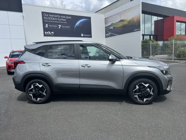 2025 Kia Seltos LX+ 2.0LITRE PETROL AUTO image 3