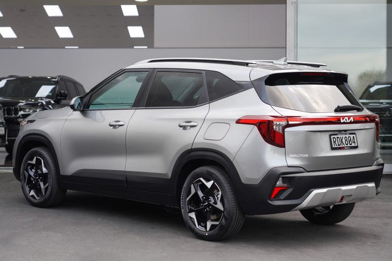 2025 Kia Seltos LX+ 2.0P 6A 5Dr Hatch image 2