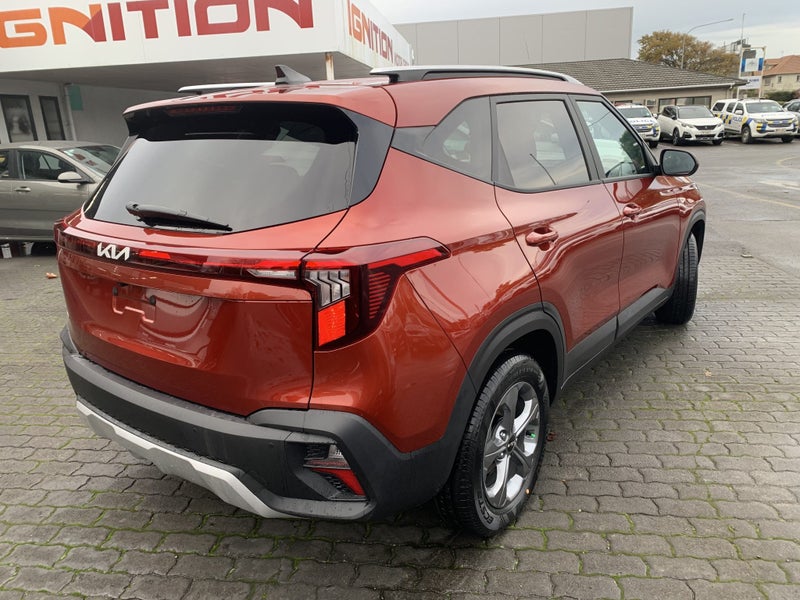 2025 Kia Seltos Lx 2.0P/Iv image 3