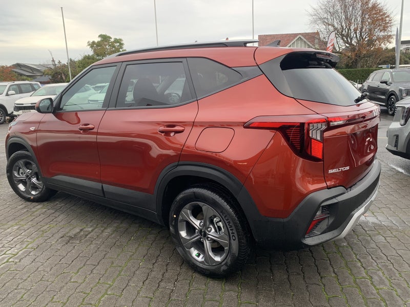 2025 Kia Seltos Lx 2.0P/Iv image 5