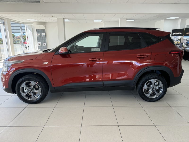 2025 Kia Seltos Lx 2.0P/Iv image 4