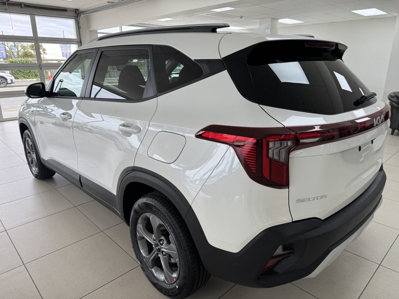 2025 Kia Seltos Lx 2.0P/Iv image 5