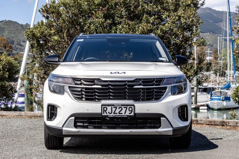 2025 Kia Seltos LX 2.0P/IVT image 2