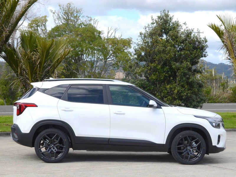 2025 Kia Seltos LX+ DRIVE AWAY image 2