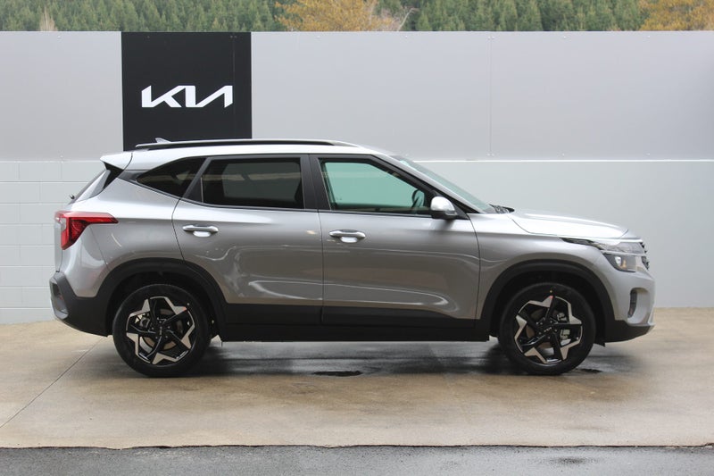 2025 Kia Seltos LX Plus 2.0 2WD SUV image 3