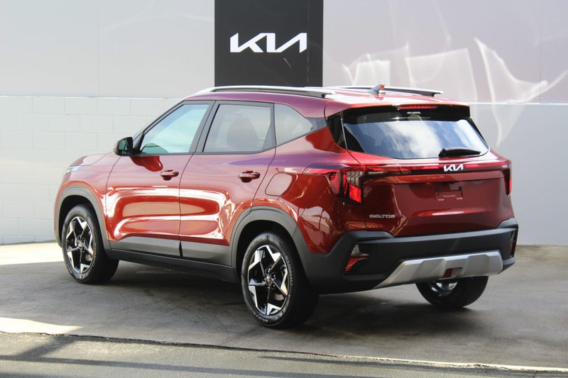 2025 Kia Seltos LX Plus 2.0 2WD SUV image 5