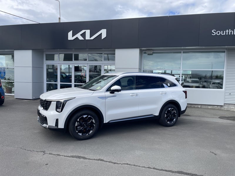 2025 Kia Sorento AWD EX 2.2 Diesel image 3