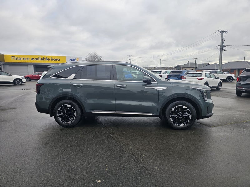 2025 Kia Sorento AWD EX 2.2 Diesel DCT image 4