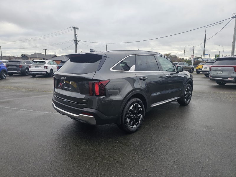 2025 Kia Sorento AWD EX 2.2Diesel DCT image 5