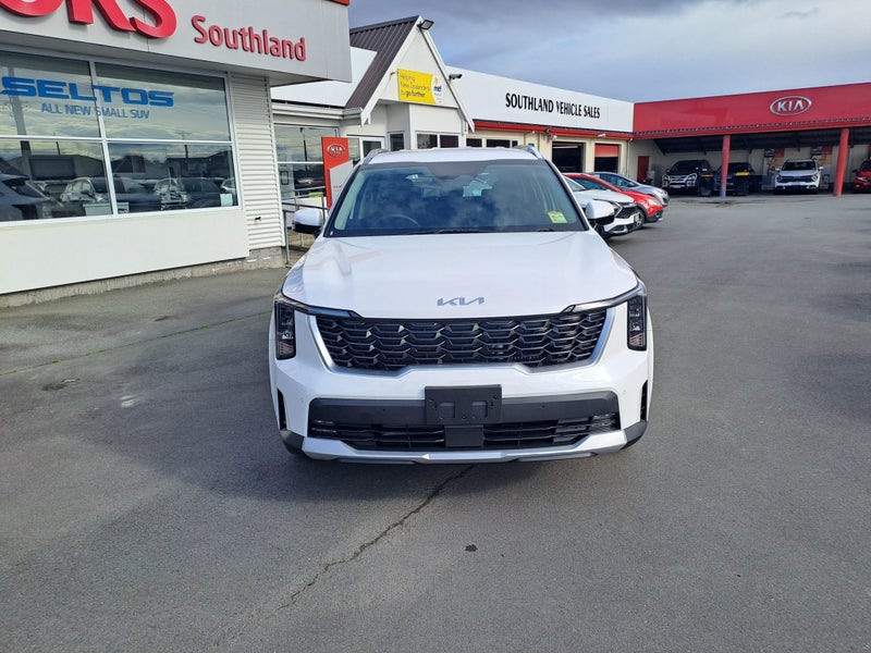 2025 Kia Sorento AWD LX+2.2 Diesel image 2