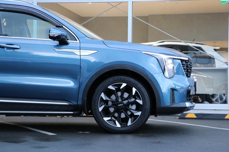 2025 Kia Sorento AWD Premium 2.2 Diesel DCT image 4