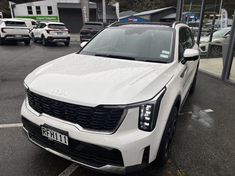 2025 Kia Sorento AWD Premium 2.2 Diesel DCT image 3