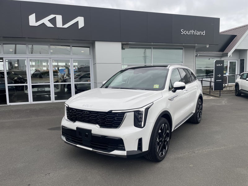 2025 Kia Sorento AWD Premium 2.2D image 3