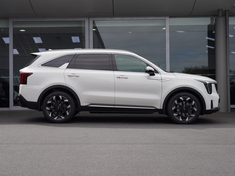 2025 Kia Sorento AWD Premium 2.2D DCT 7 SEAT SUV image 3