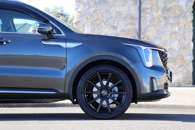 2025 Kia Sorento Deluxe 2.2D AWD 8A image 4