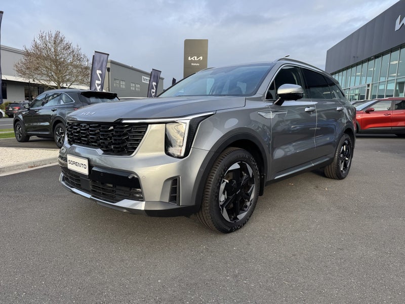 2025 Kia Sorento Deluxe 2.2Dt/4Wd/8Am image 3