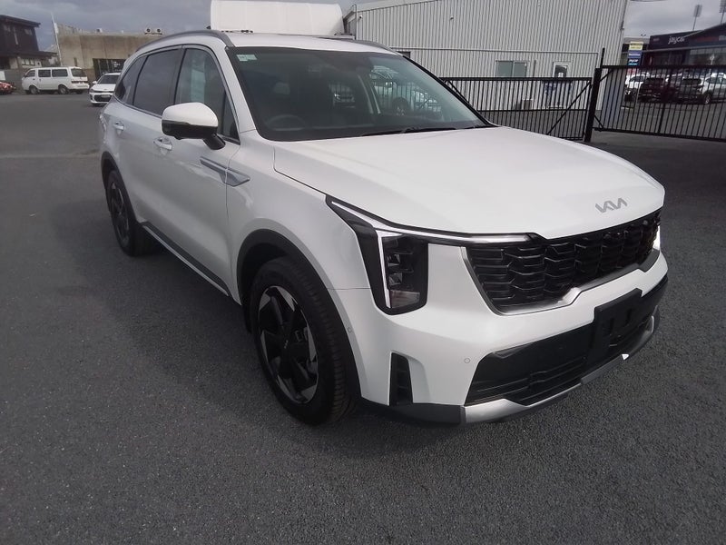 2025 Kia Sorento Deluxe image 1